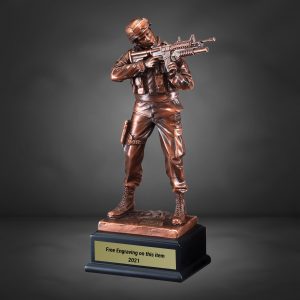 Casting Bronze Soldier Standing With Rifle Drawn Resin Trophy